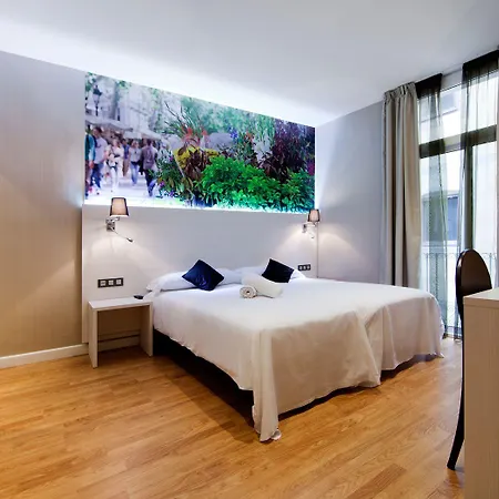 בית הארחה Bcn Ramblas