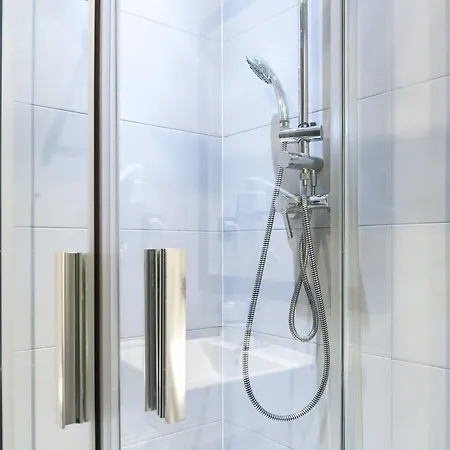 בית הארחה Bcn Ramblas 2*