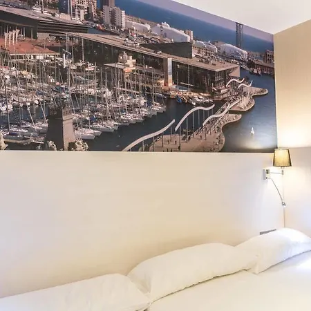 Bcn Ramblas Guest house 2*