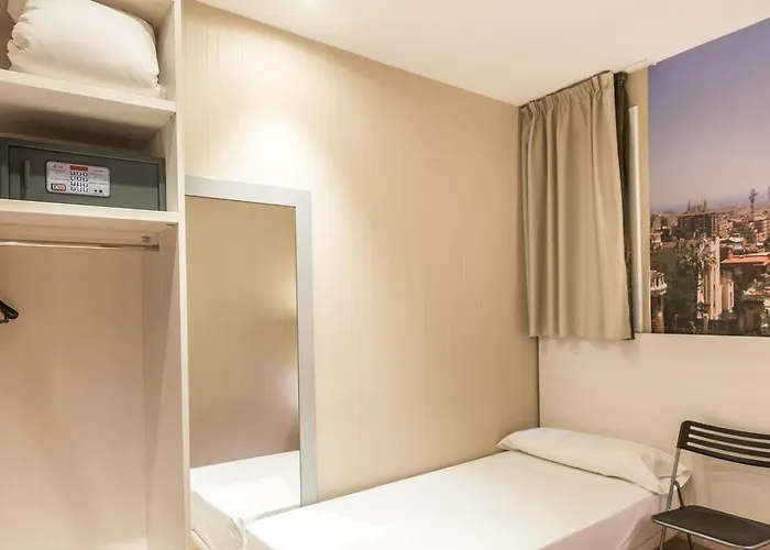 Affittacamere Bcn Ramblas 2*