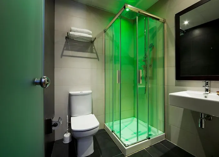 ゲストハウス オスタル Bcn ランブラス 2*