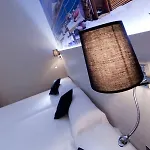 Bcn兰布拉旅馆 2* 巴塞罗那